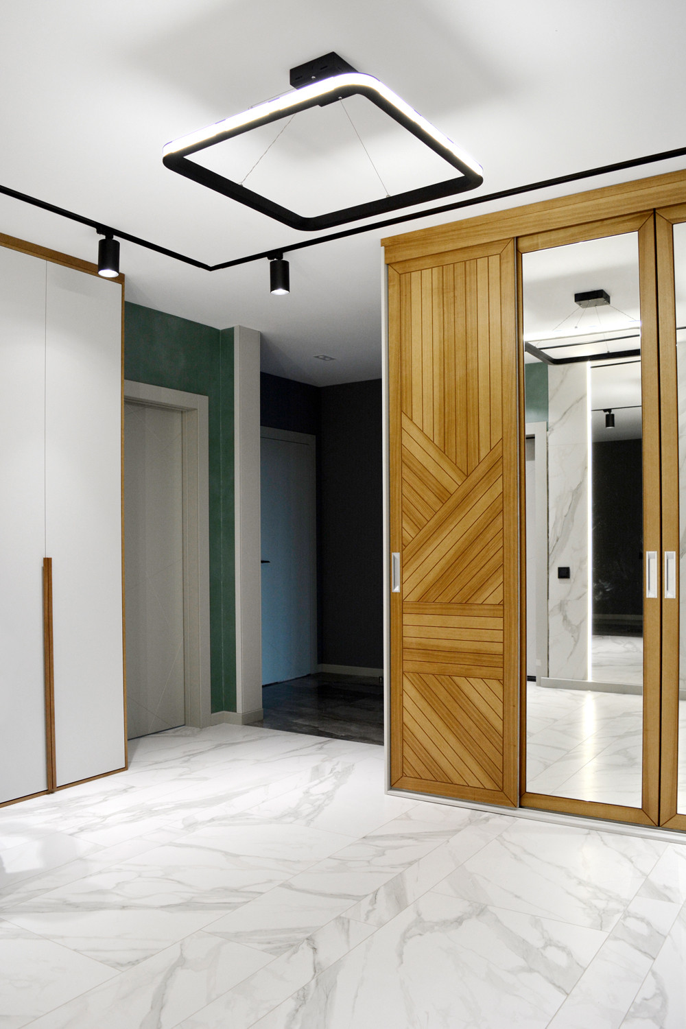 Обложка проекта: 1811 - Прихожая