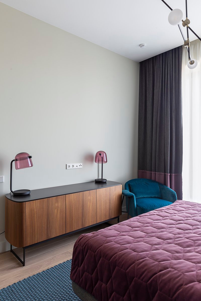 Желтая VS Фиолетовая