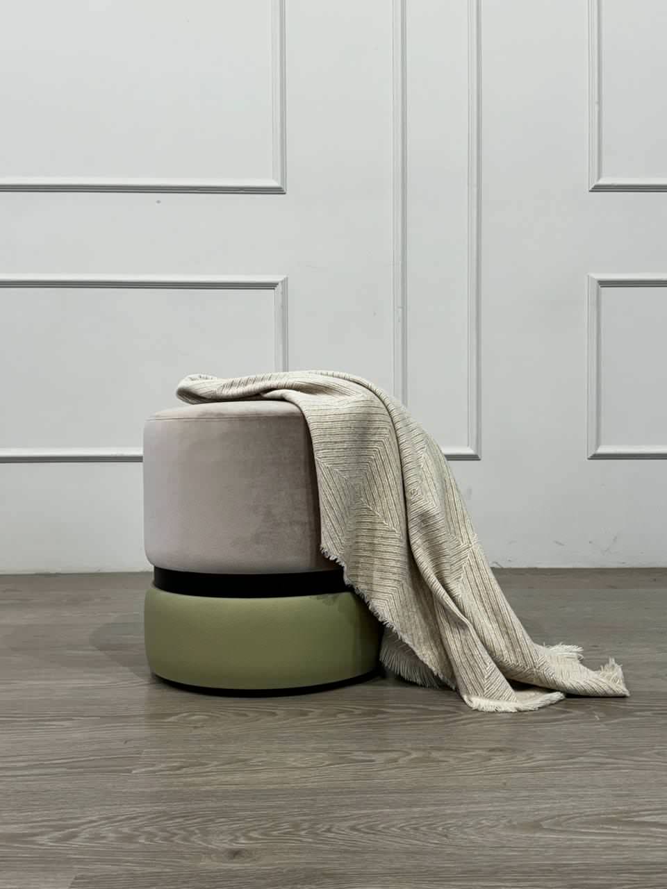 Кресла и пуфы HOMESTER