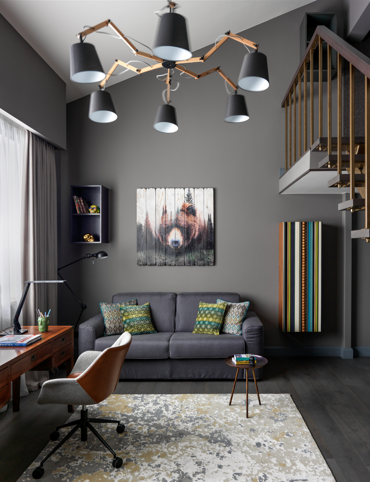 Дом для большой семьи, Графские пруды