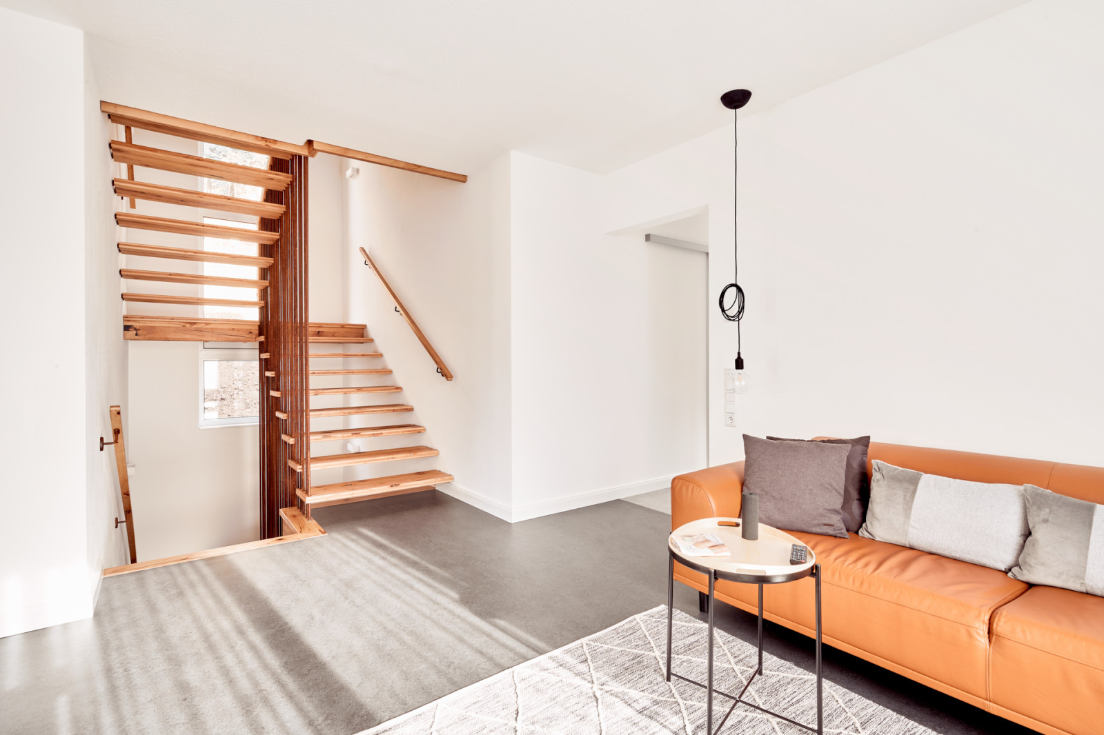 Консольная лестница из бука