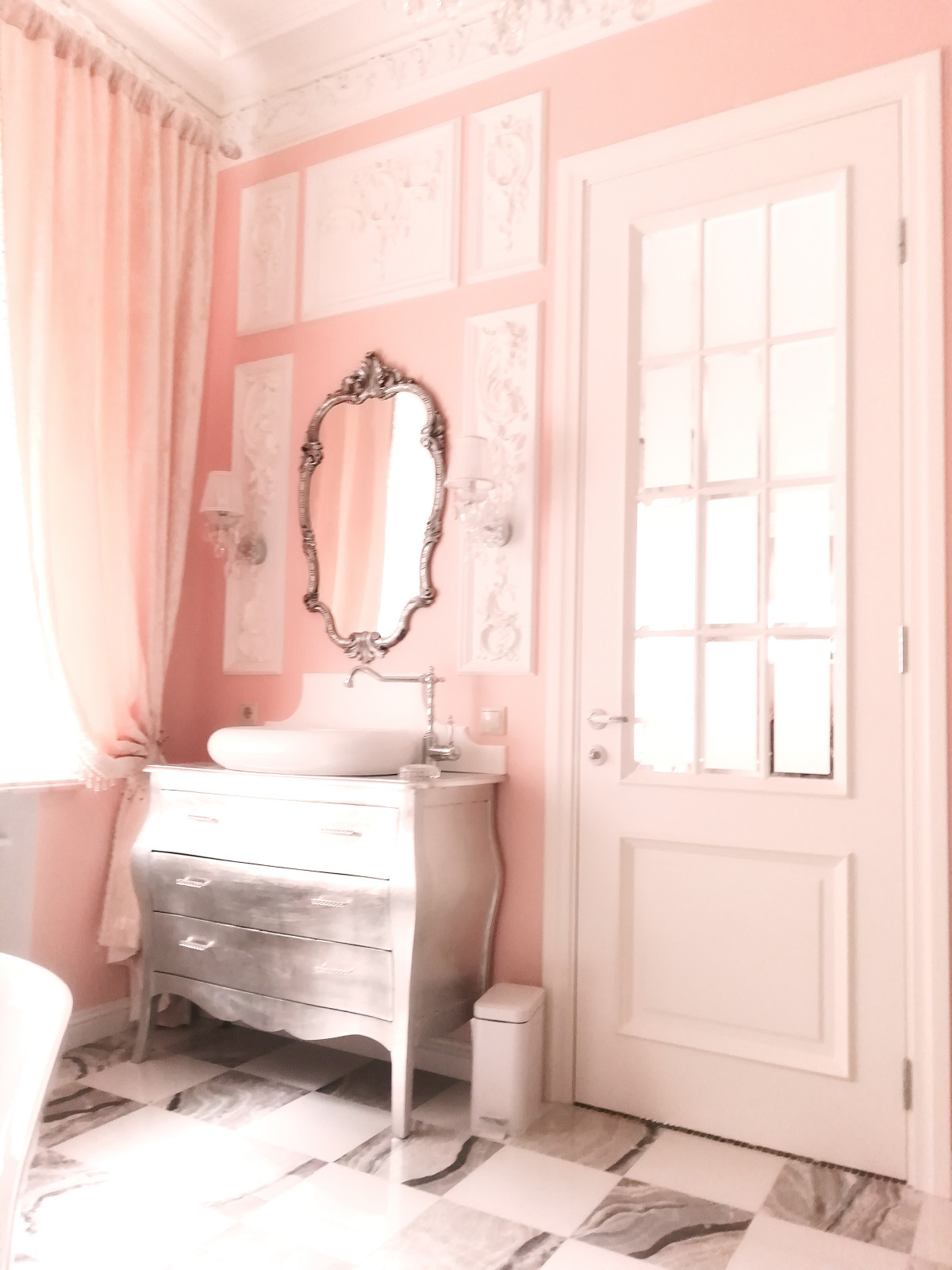 Обложка проекта: Ванная в Толстовском доме