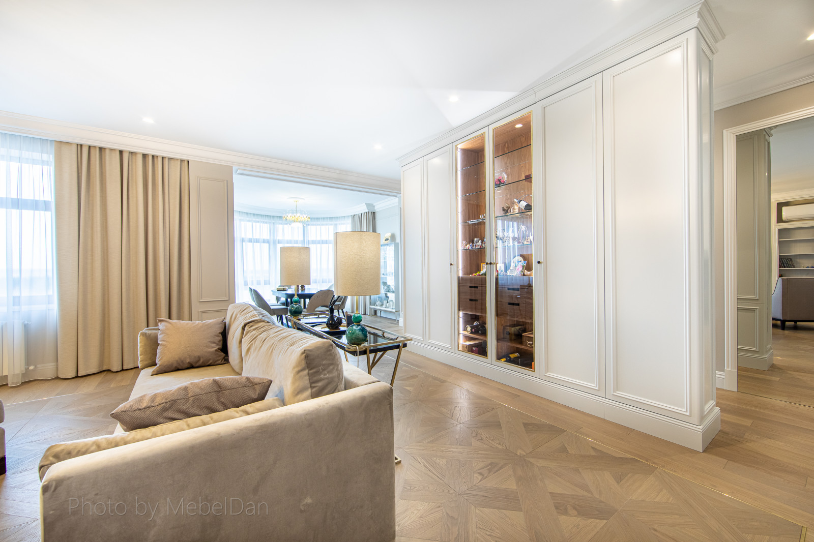 Добротная и умеренная классика на площади 160м2