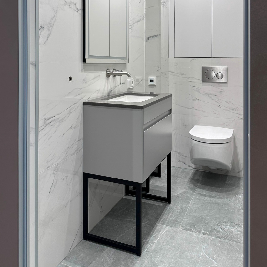 Обложка проекта: Санузел с инсталляцией