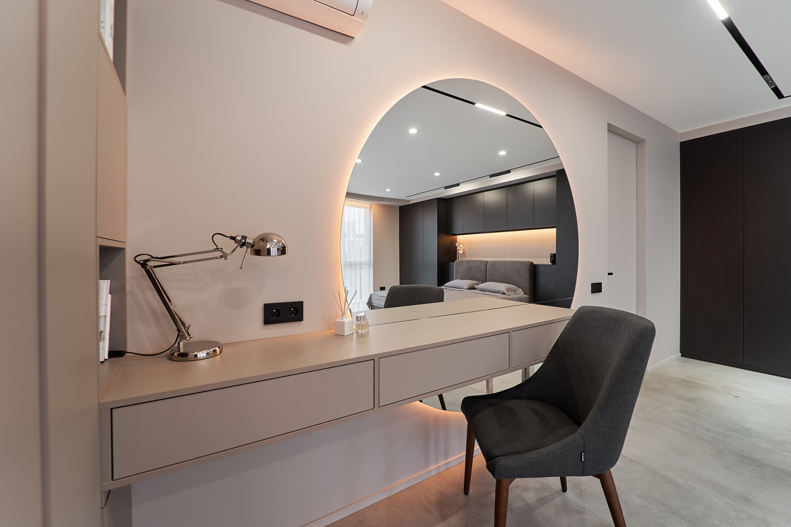 Проект трехкомнатной квартиры, S=99,3 кв.м.