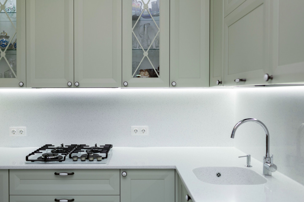 Кухня оливкового цвета