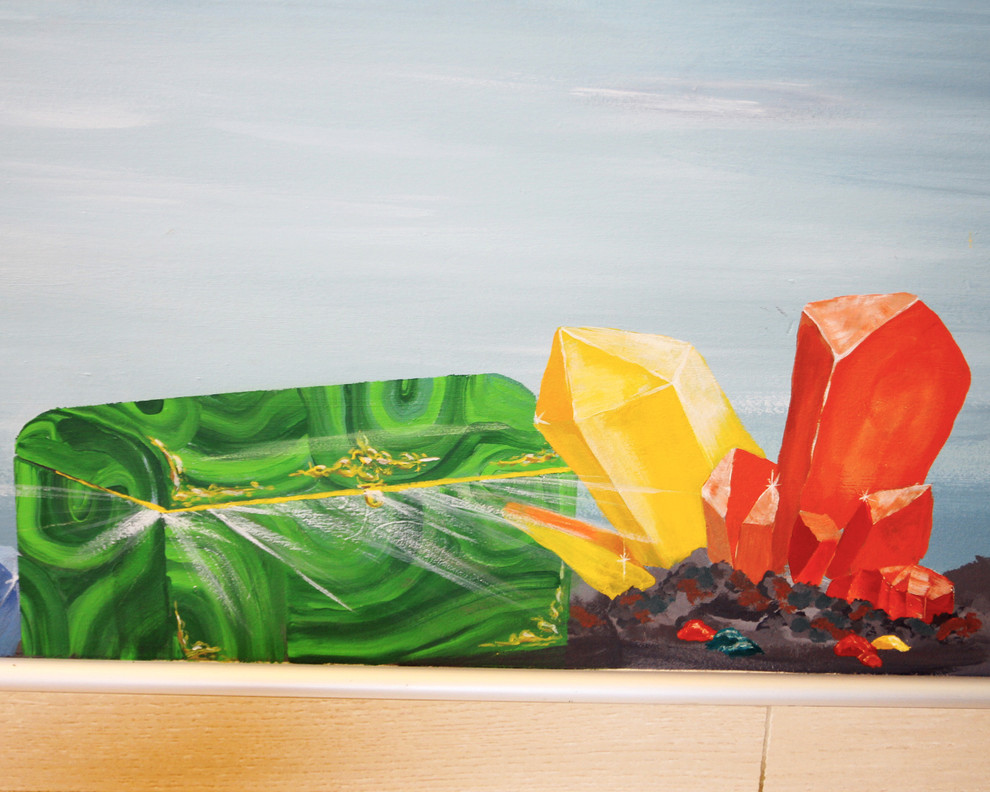 Роспись стен в прихожей