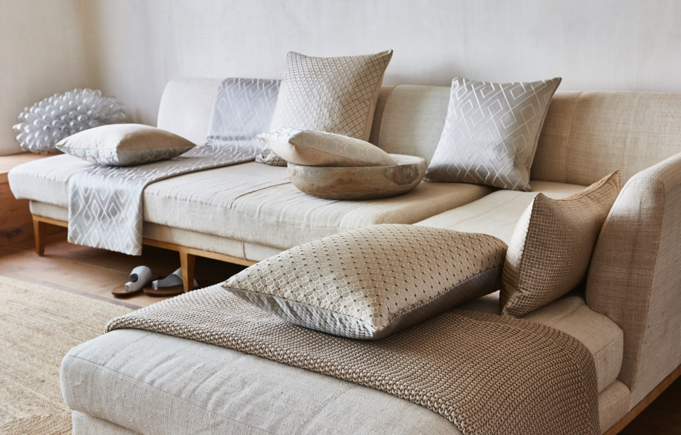 Наша подборка текстиля с геометрией