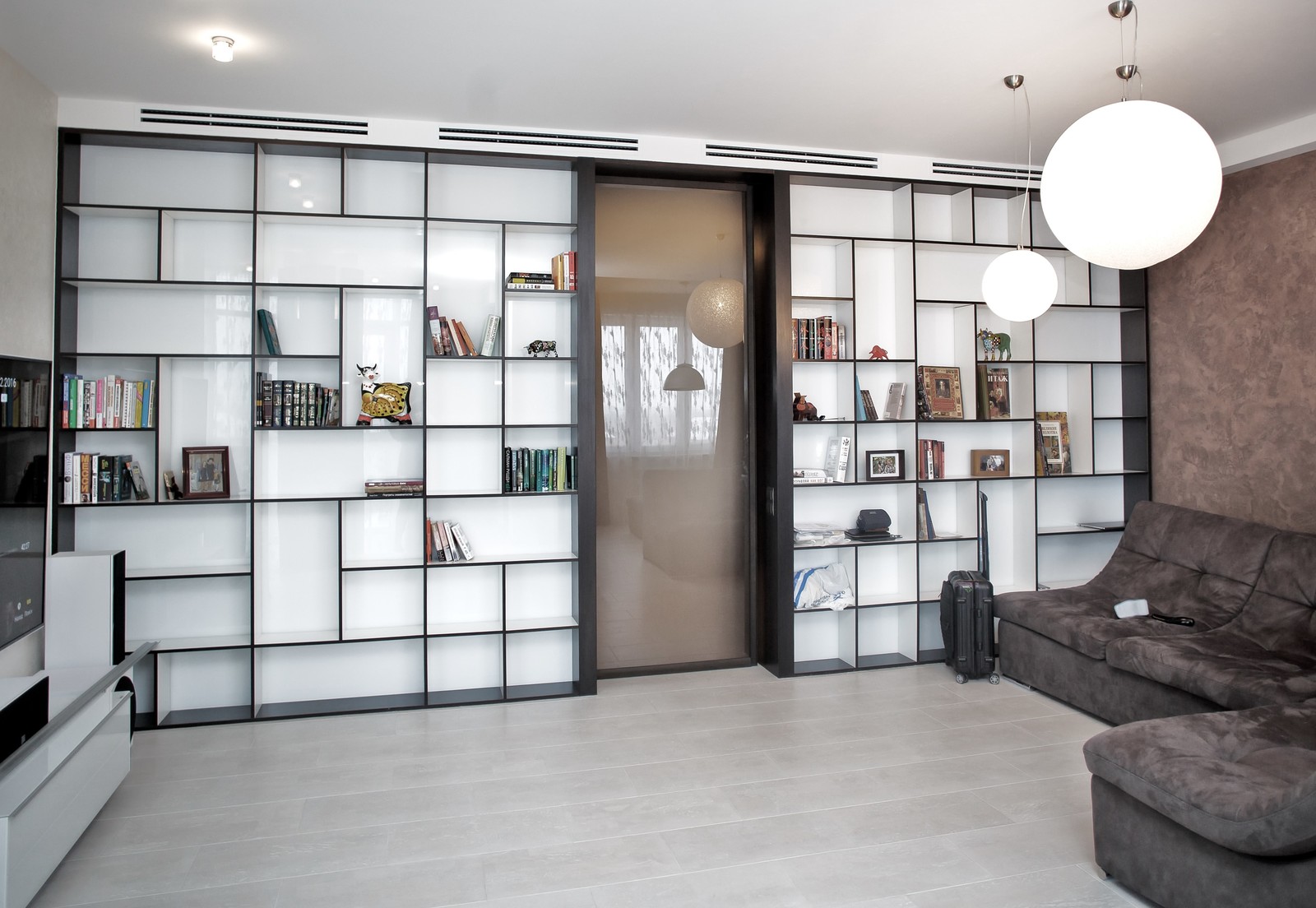 Квартира на набережной