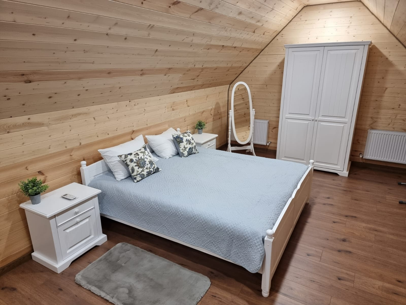 Обложка проекта: Гостевой дом из бревна