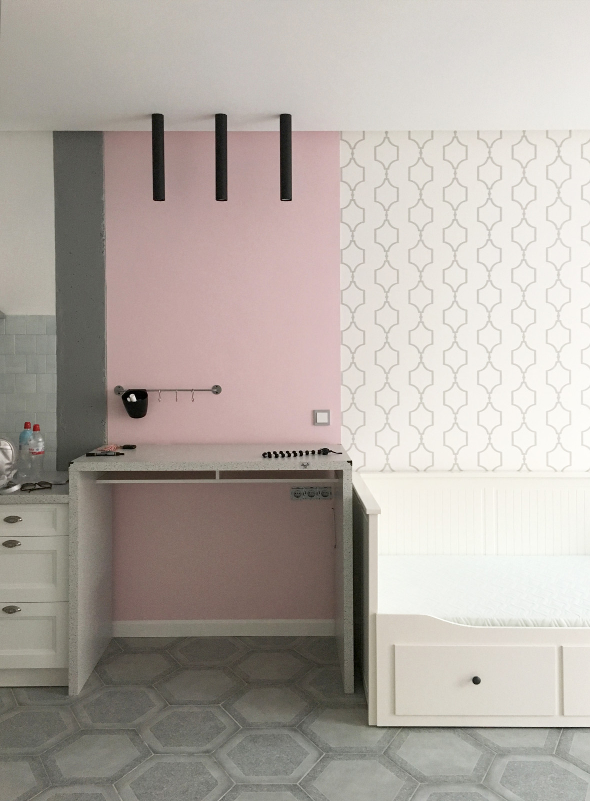 "Девичья Нора" или "Легко быть Девочкой"