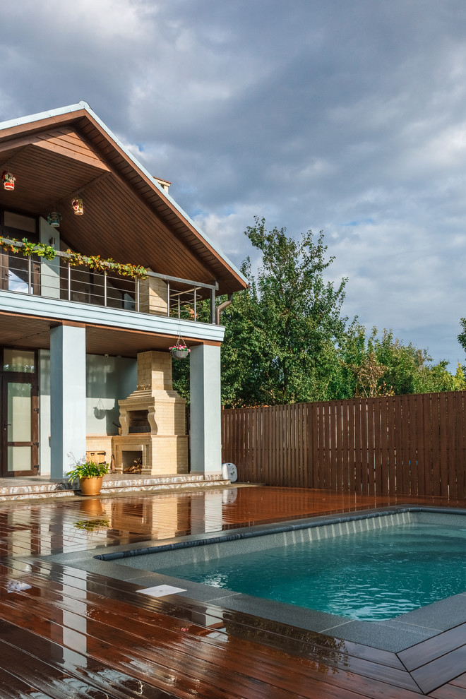 Бассейн на даче