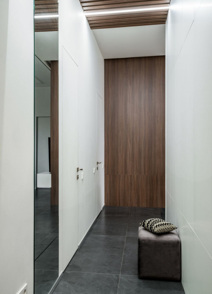 Новый восток в Хлебном переулке