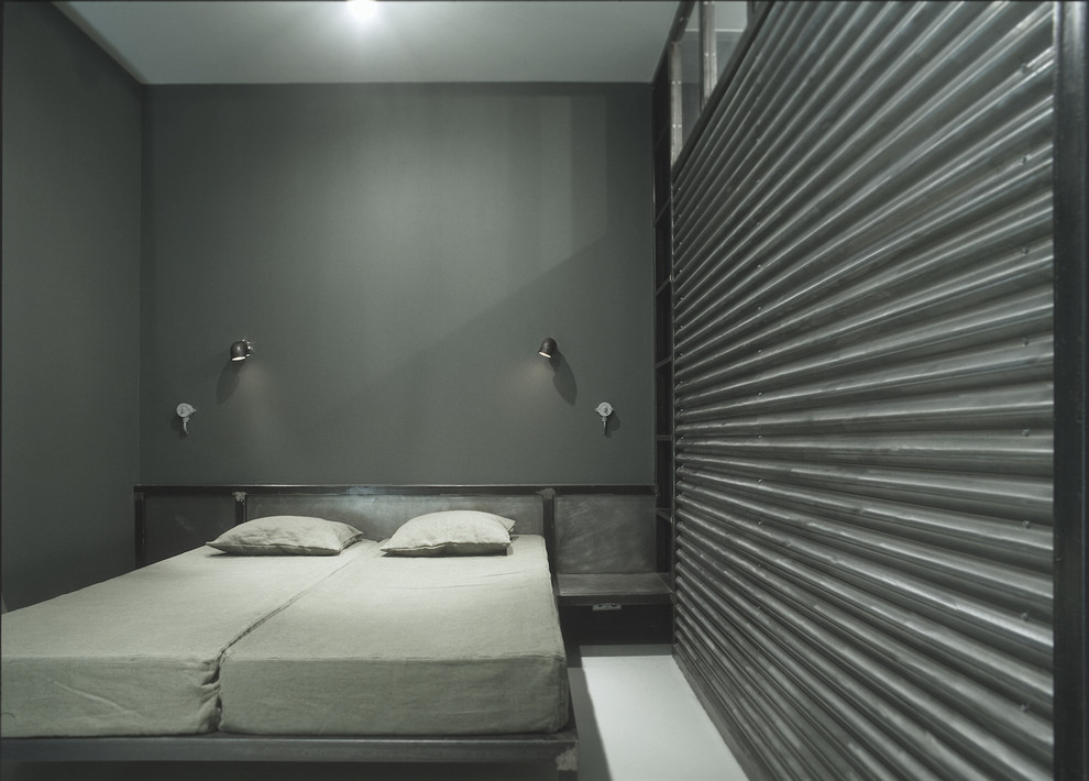 Moscow Metal Apartment