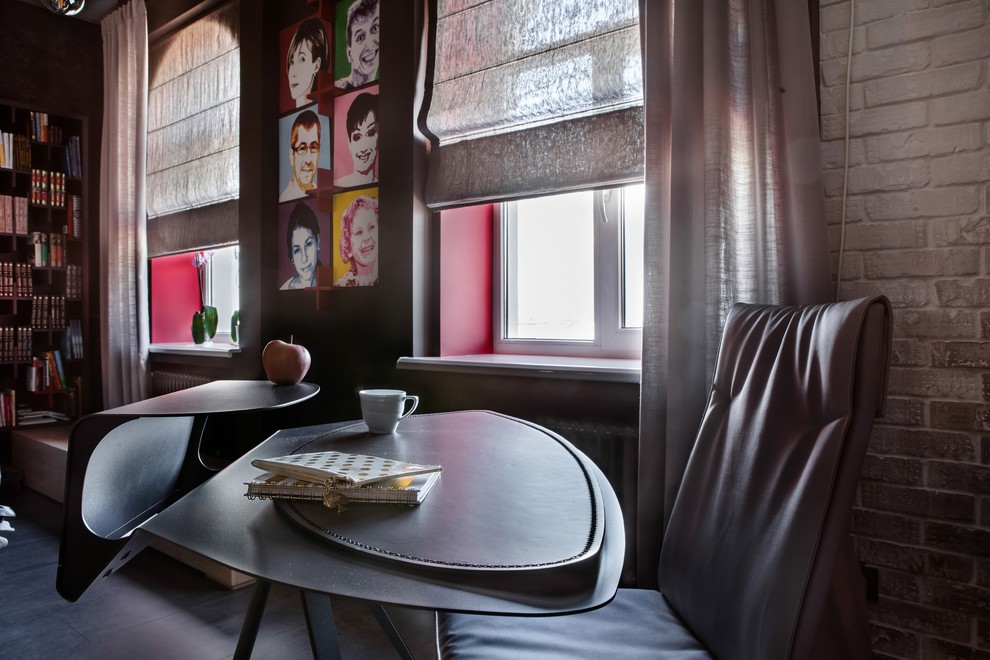 Вне формата