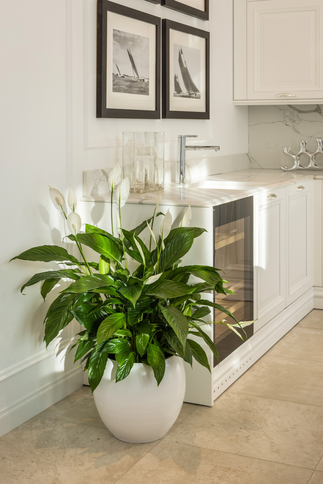 Цветочные композиции для украшения интерьеров домов, квартир и офисов.