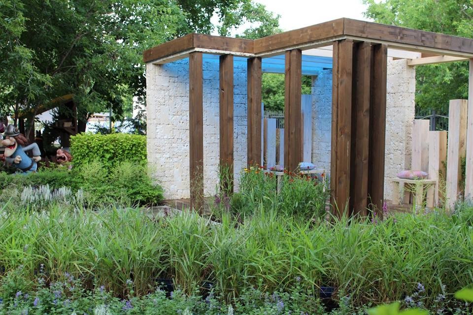 Золотая медаль и звание лучший сад международного конкурса "Moscow Flower Show"