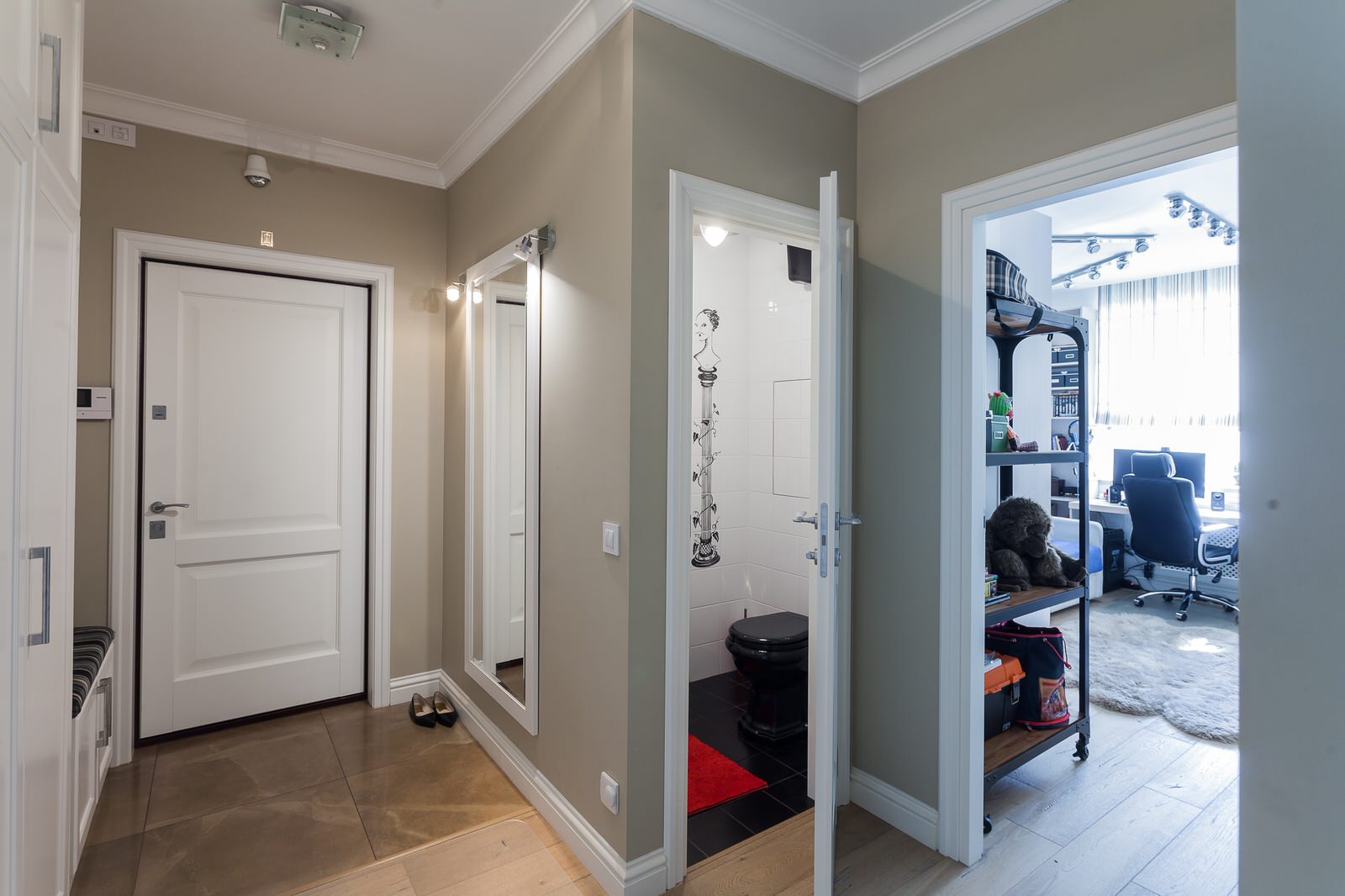 Обложка альбома: Прихожая