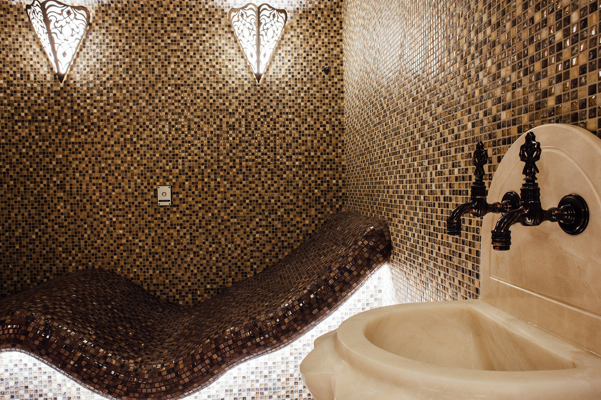 Светильники для хамама.