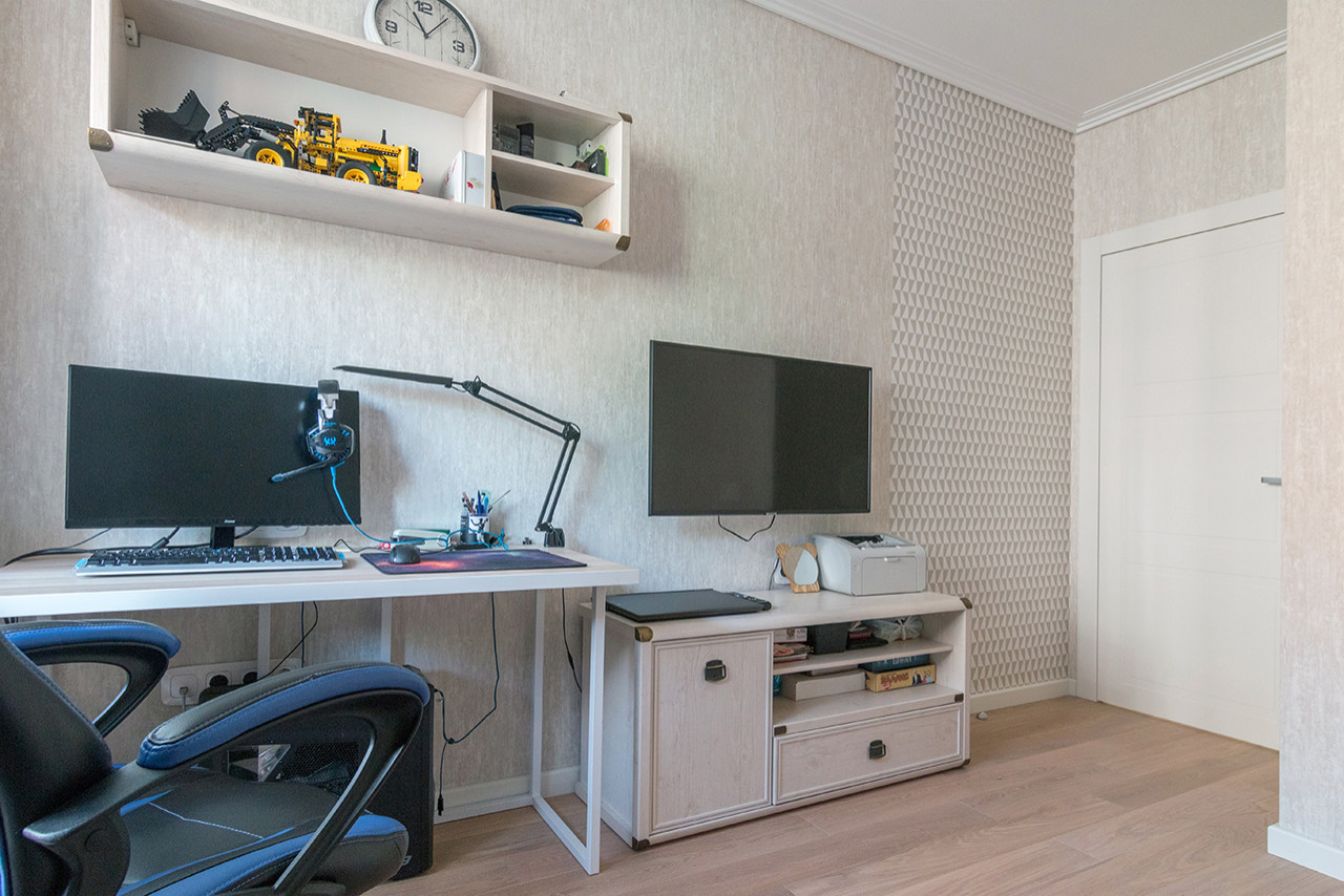 Дизайн четырехкомнатной квартиры в ЖК "Лучи".