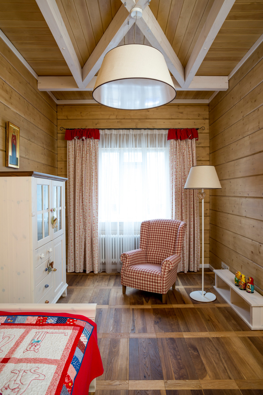 Интерьер загородного дома, Троицк