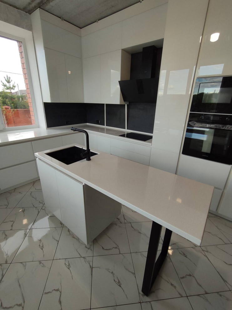 Кухонный гарнитур с островом