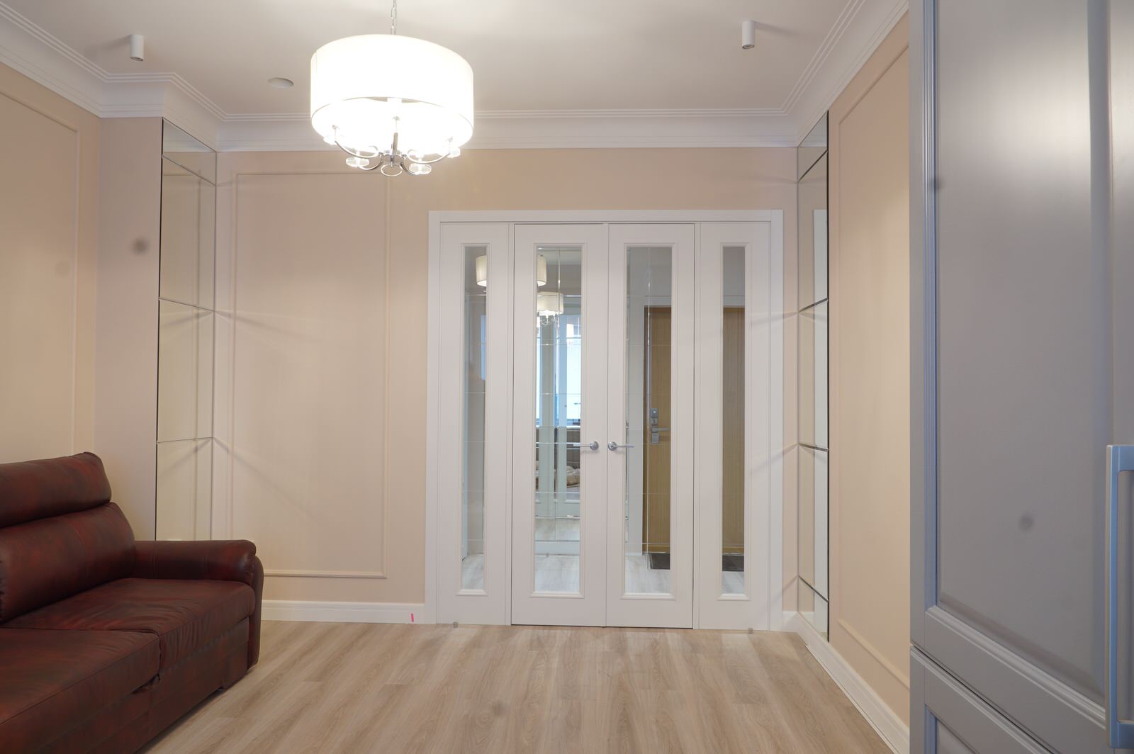 Обложка проекта: Смольный 17