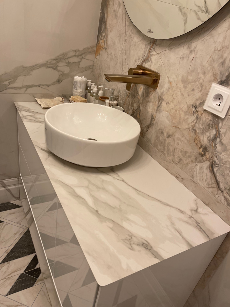 Санузлы в жилом доме на побережье, г, Геленджик