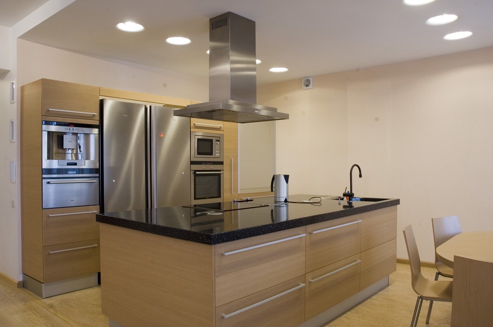 "Девять лун". Двухуровневая квартира.