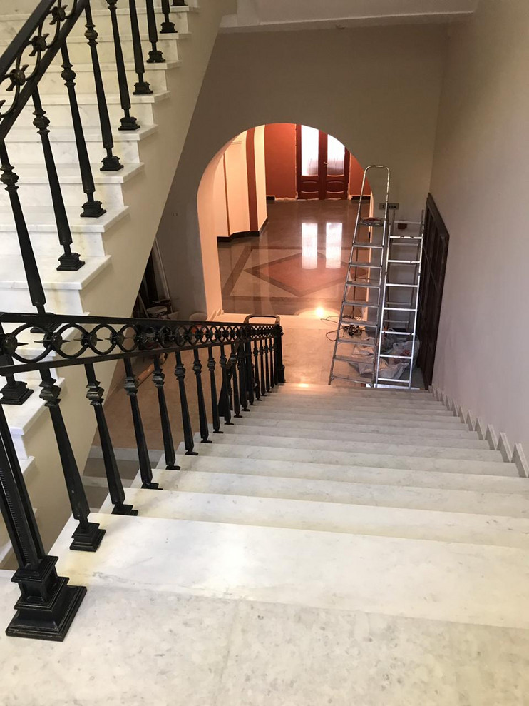 Лестницы из белого мрамора Коелга