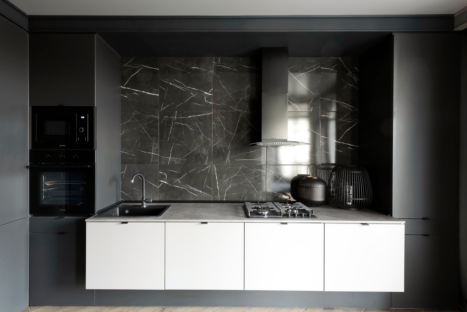 Черный и антрацит: проект не для широкой аудитории