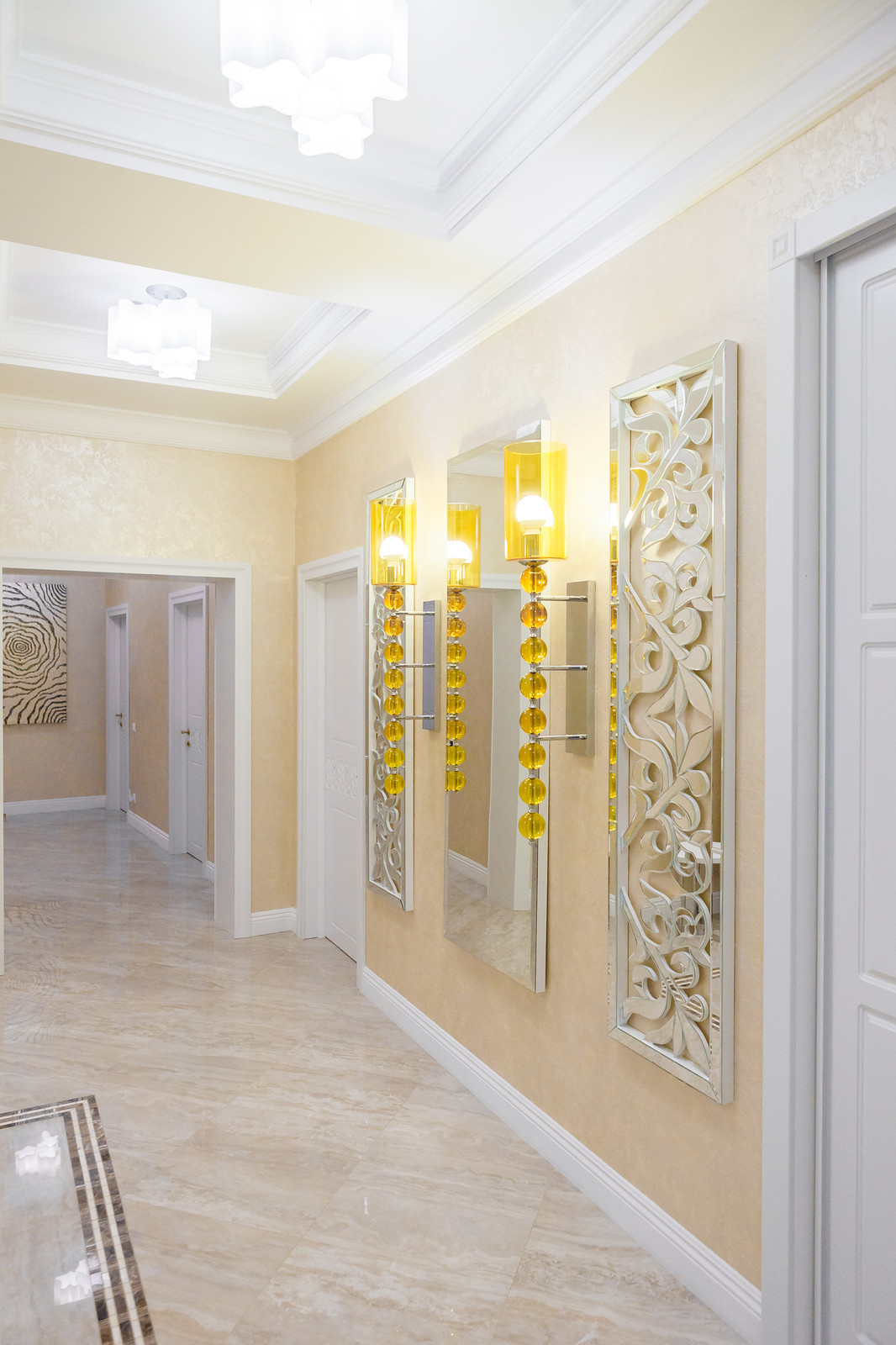 Парадный Холл. Янтарное