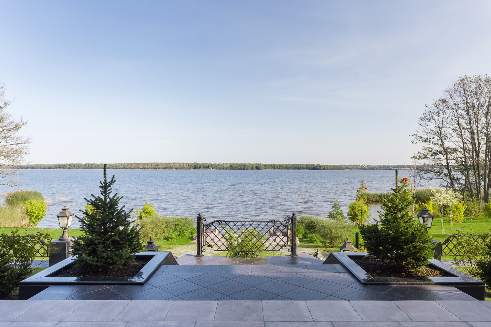 Коттедж у моря