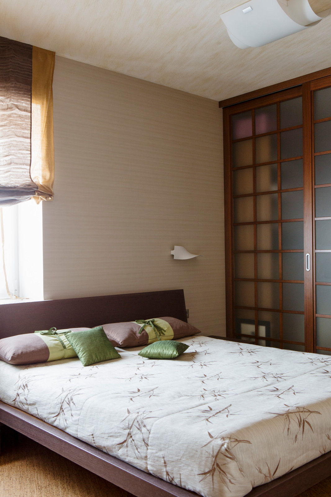 Спальня, Шорохи природы, дом в Комарово, Тюмень, 200 м