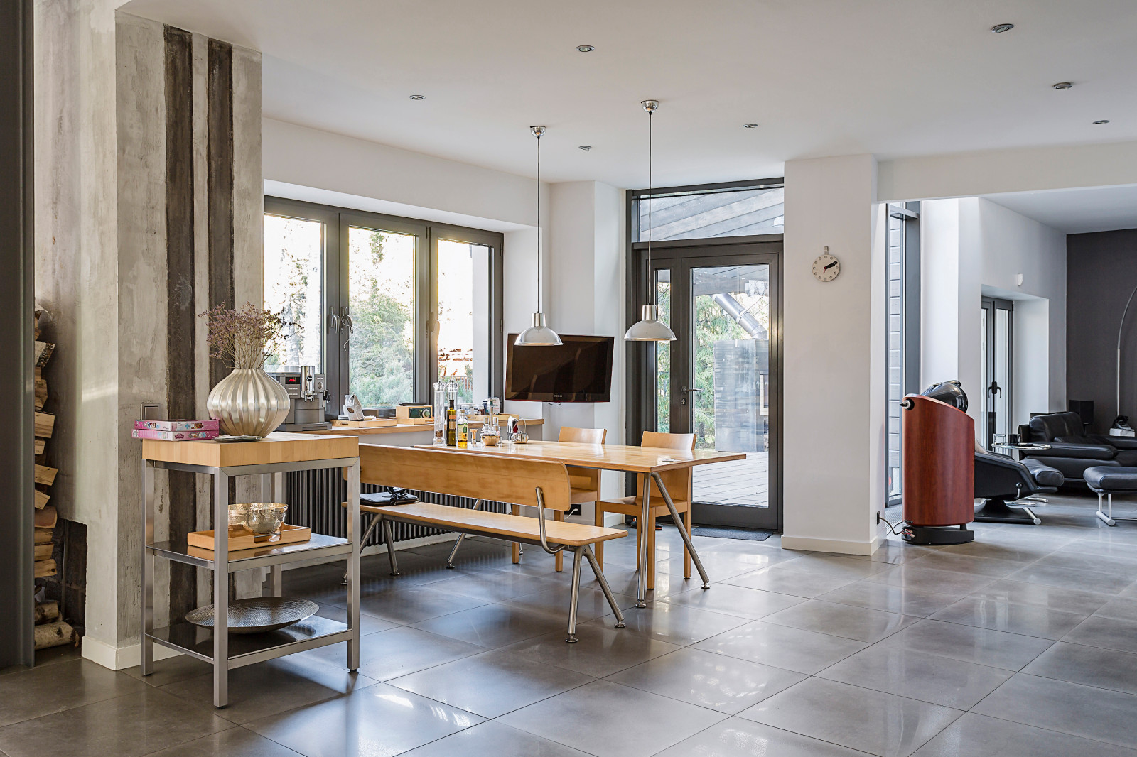 Загородный дом в современном стиле.