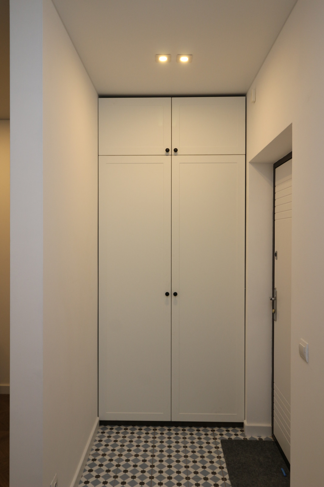 Обложка проекта: 31 sq meters Studio for rent.