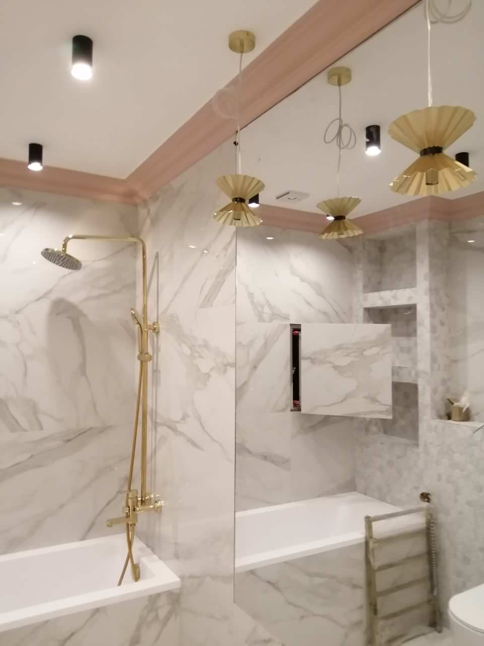 "ЖК Эталон Сити "