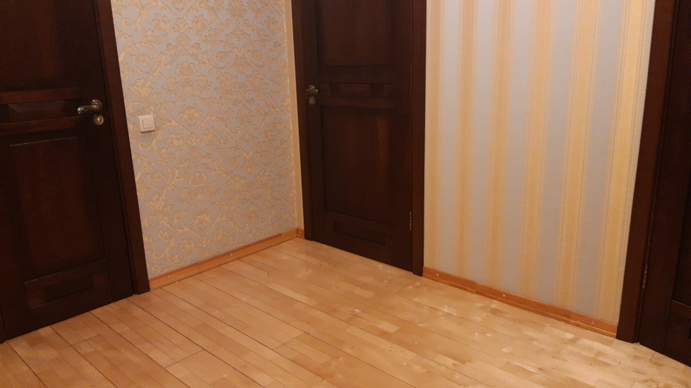 Обложка проекта: Меж комнатное помещение