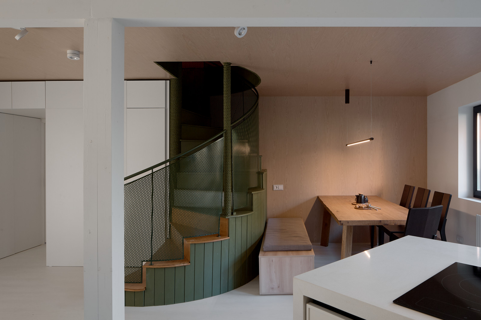 Кухня-гостиная. Разворот на 45 градусов