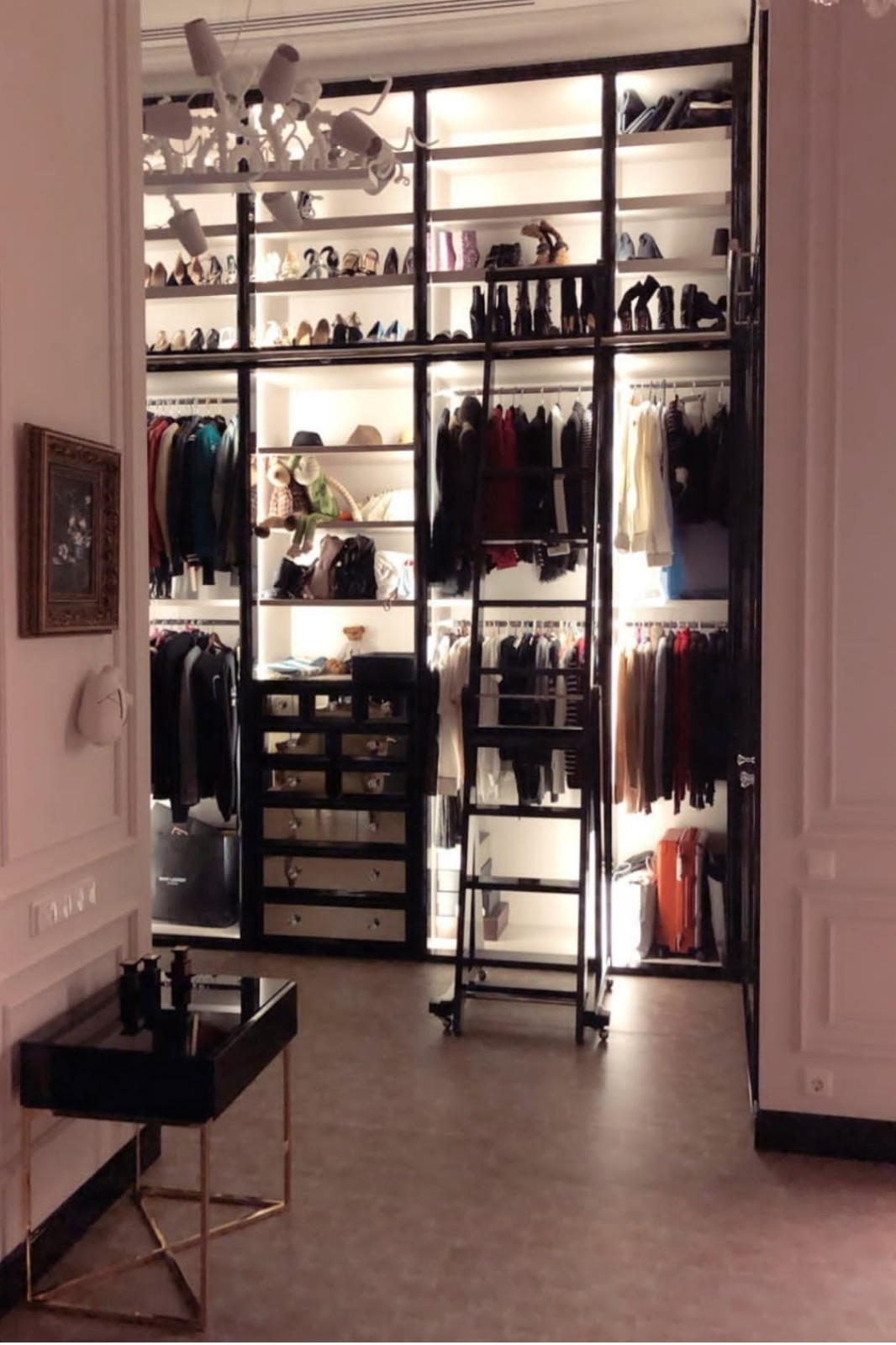 Обложка проекта: Гардеробная