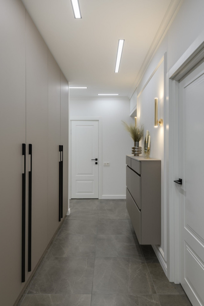 Neoclassicism in the interior of the apartment