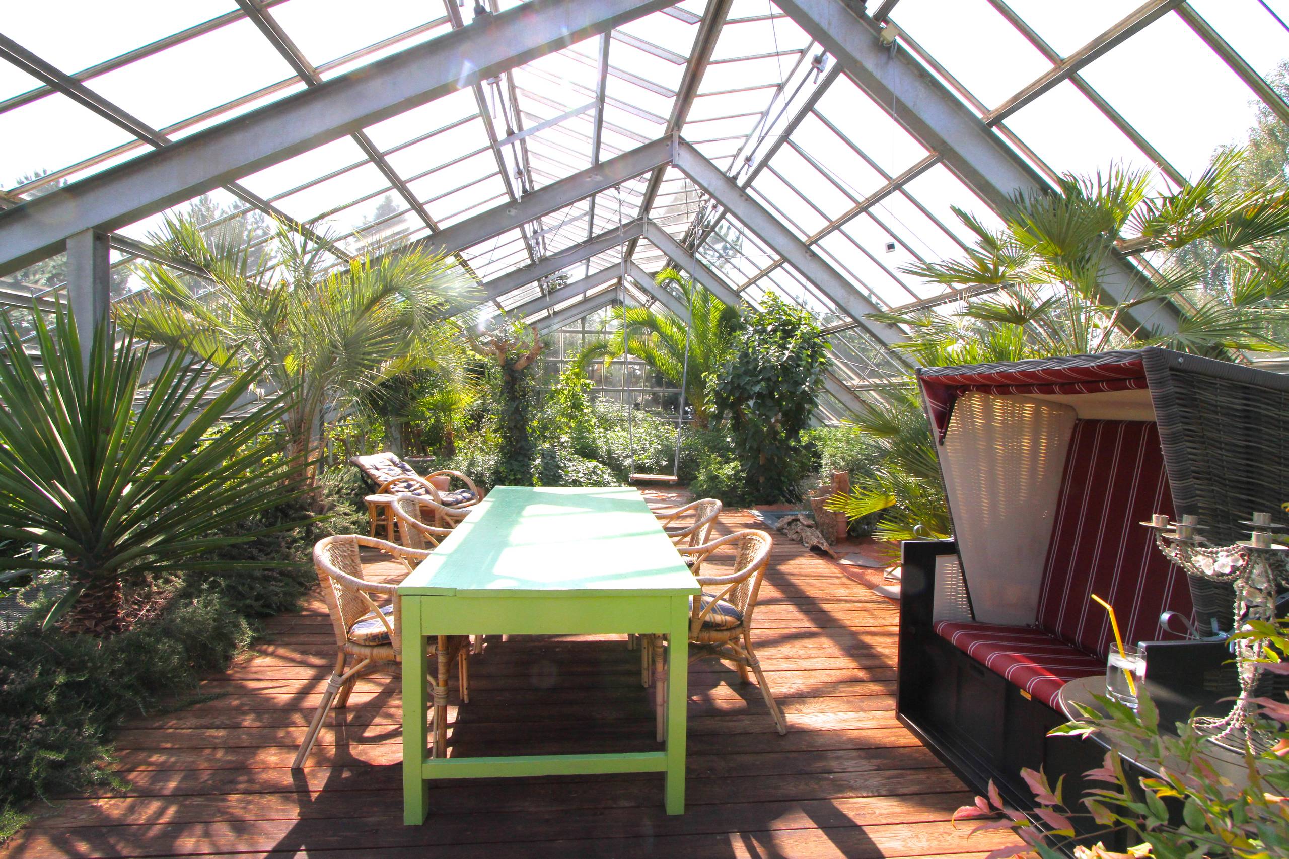 Мир дизайна: 10 неординарных домов с ярким характером