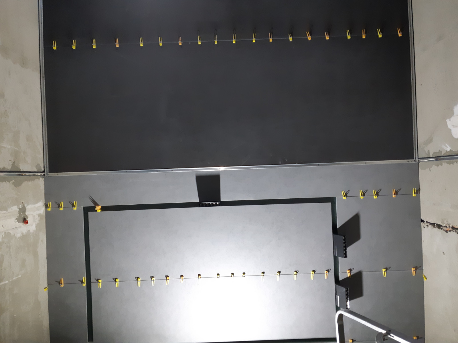 Обложка проекта: Потолки из Крупноформатного керамогранита