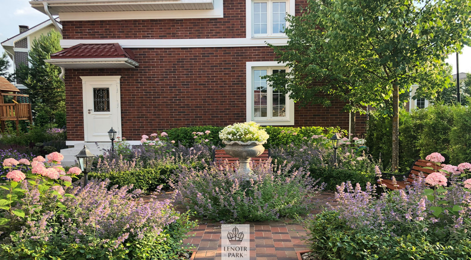 Эсквайр Парк