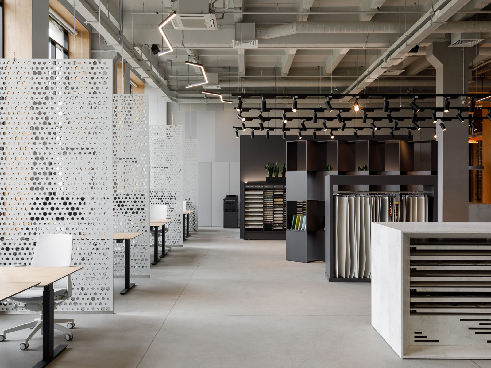 Шоу-рум компании Slotex