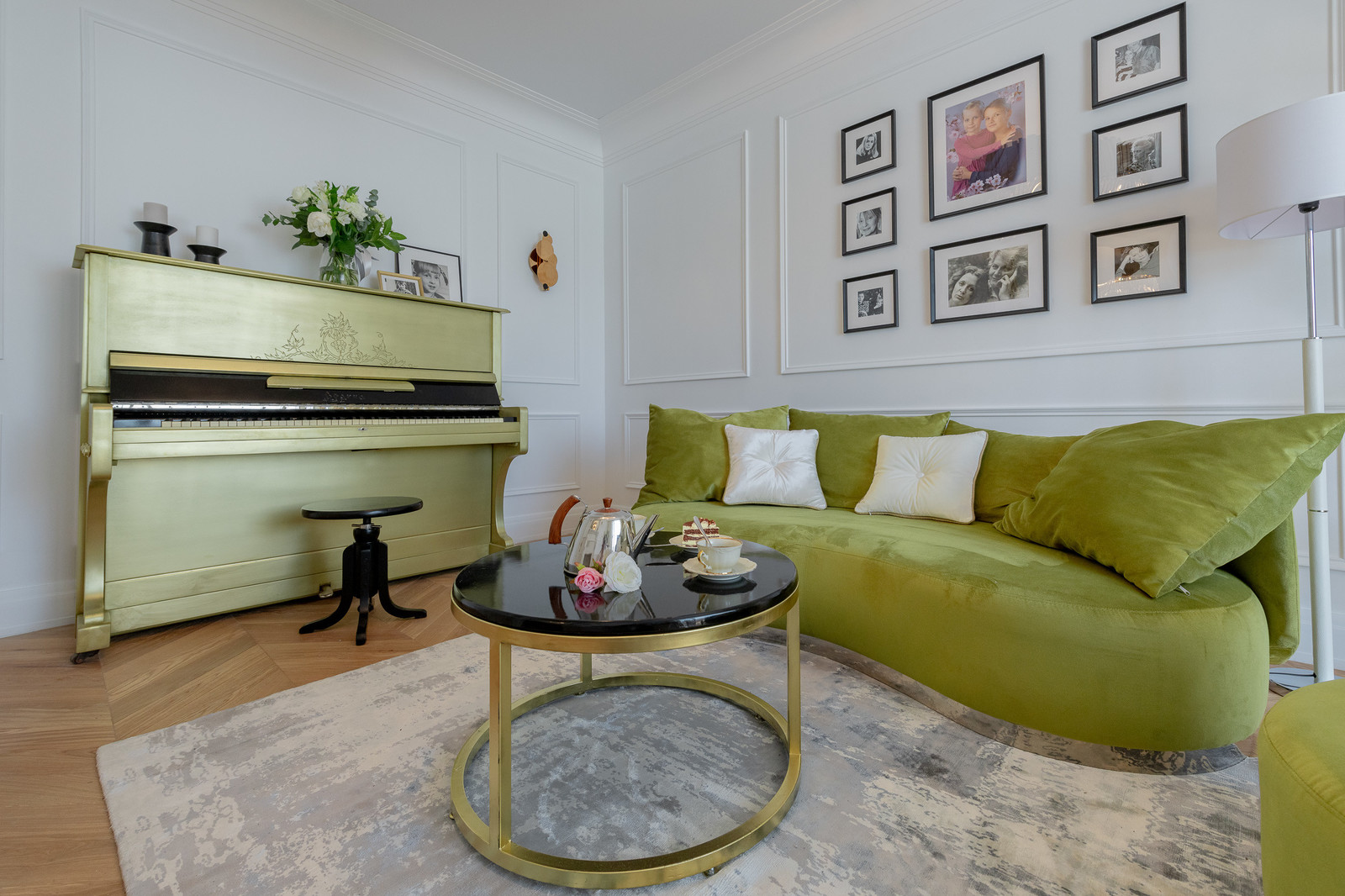 Неоконченная пьеса для латунного пианино