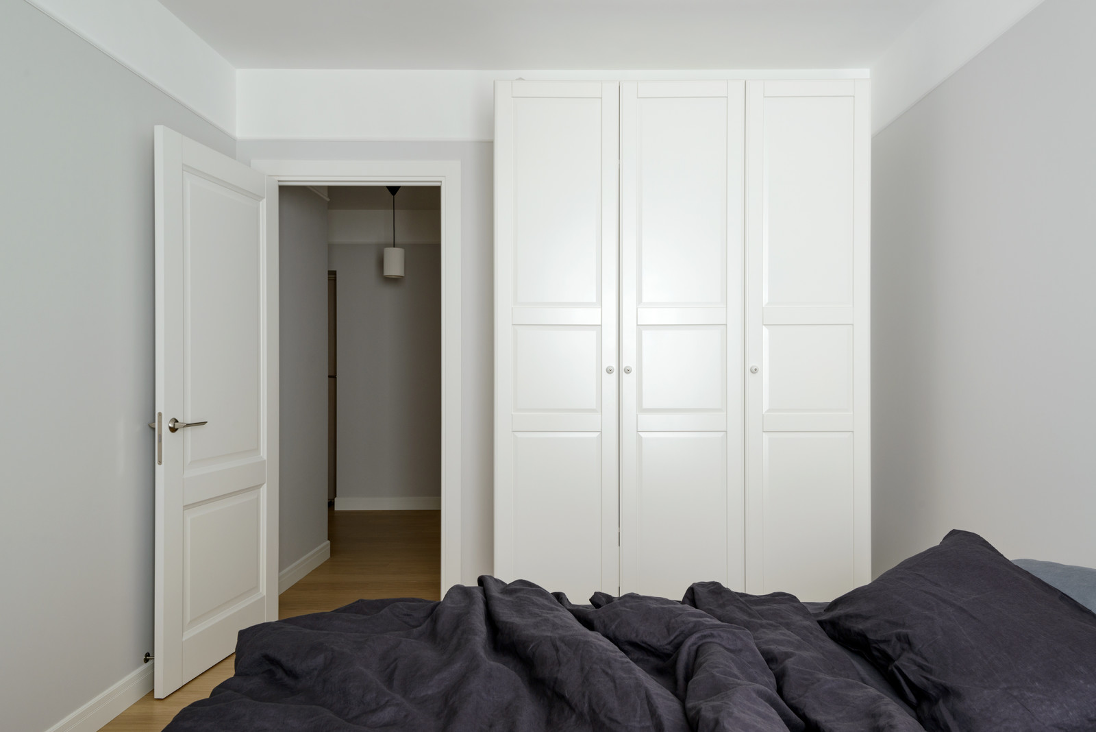 Современная квартира на Декабристов