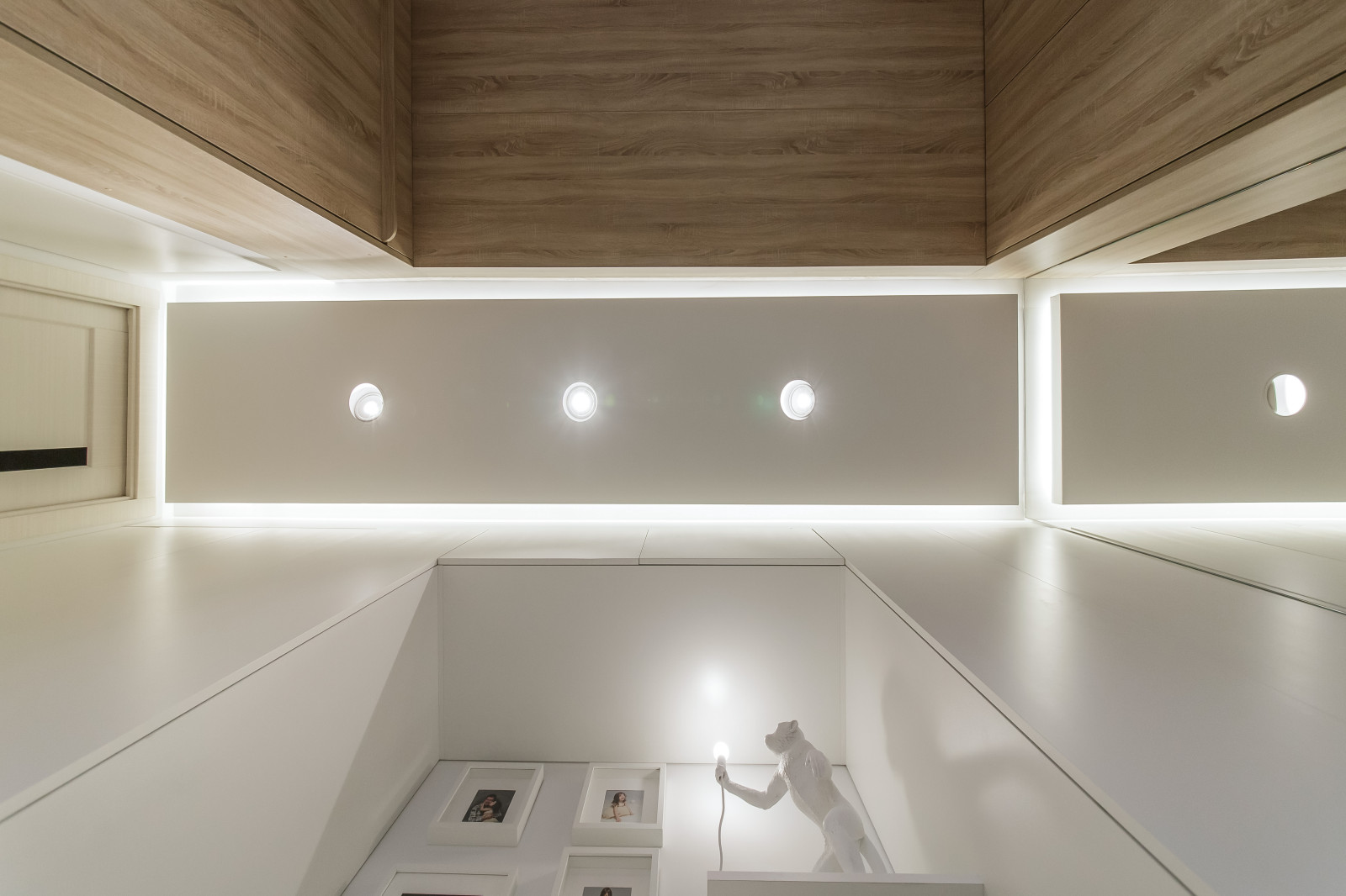 Гостиная с порталом