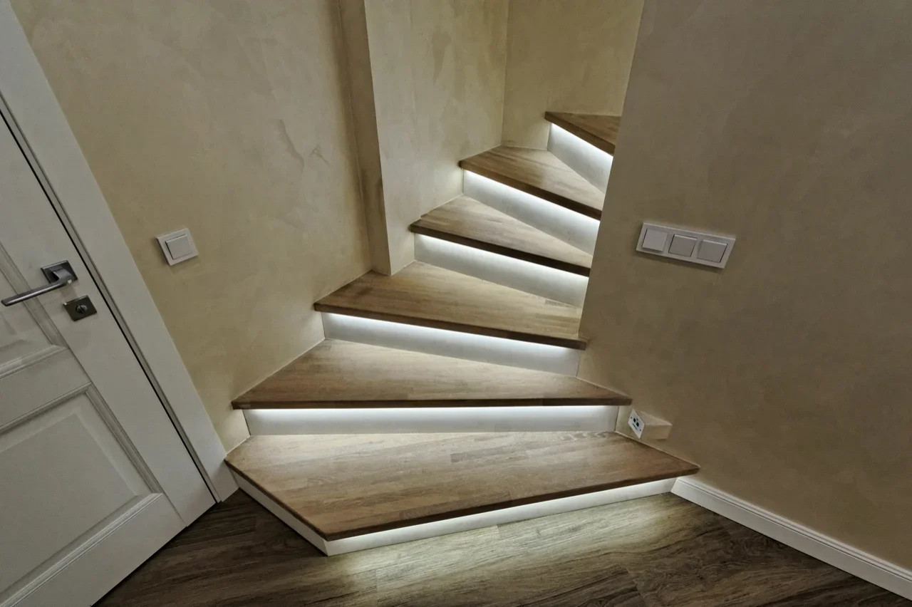 Двухуровневая квартира с видом на озеро Лахта