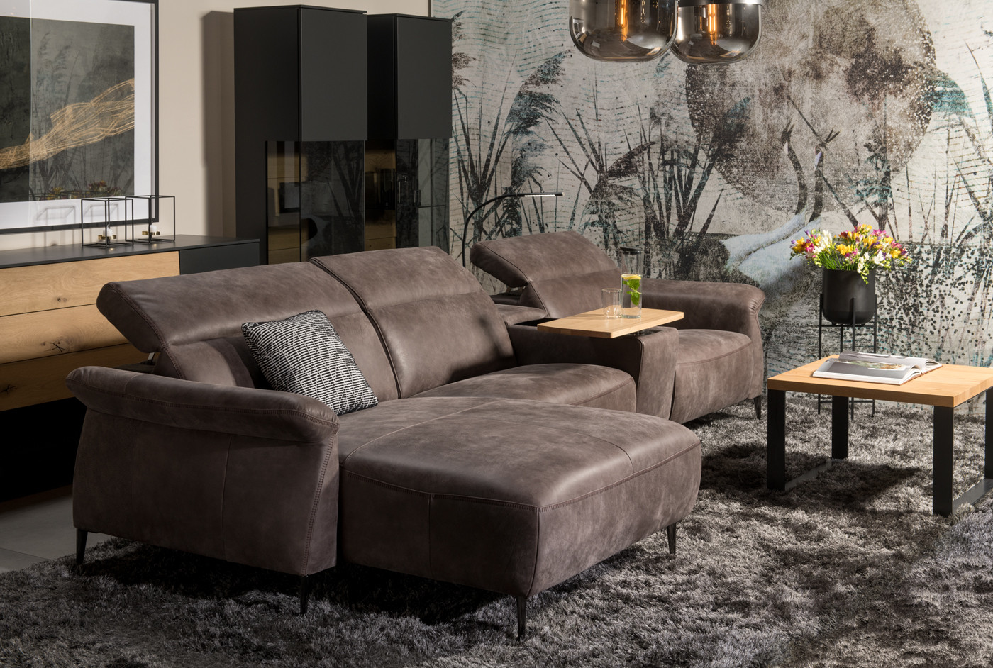 Обложка альбома: диваны